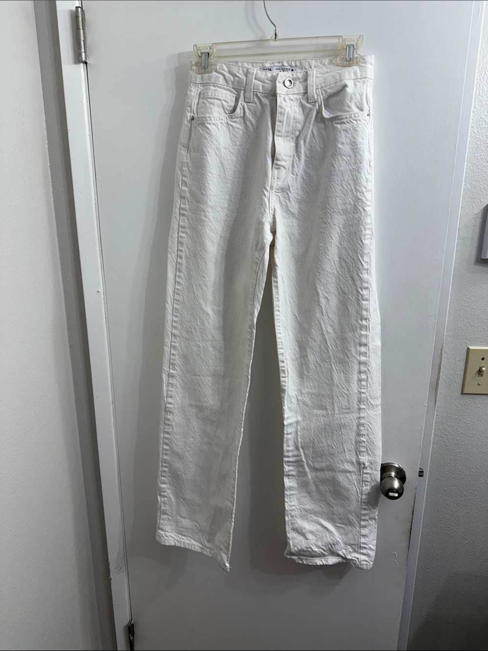 Zara Straight-Leg White Jeans